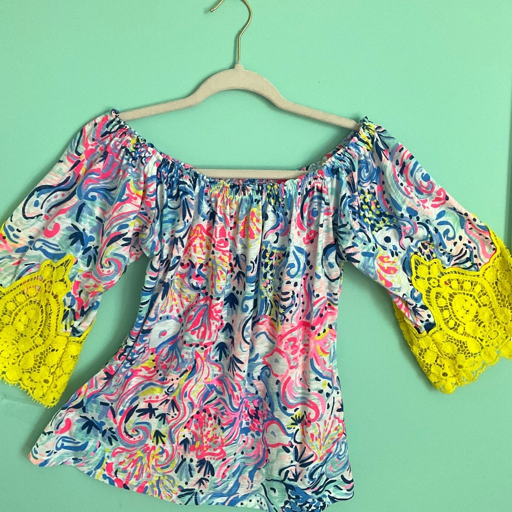 Lilly Pulitzer off the shoulder top